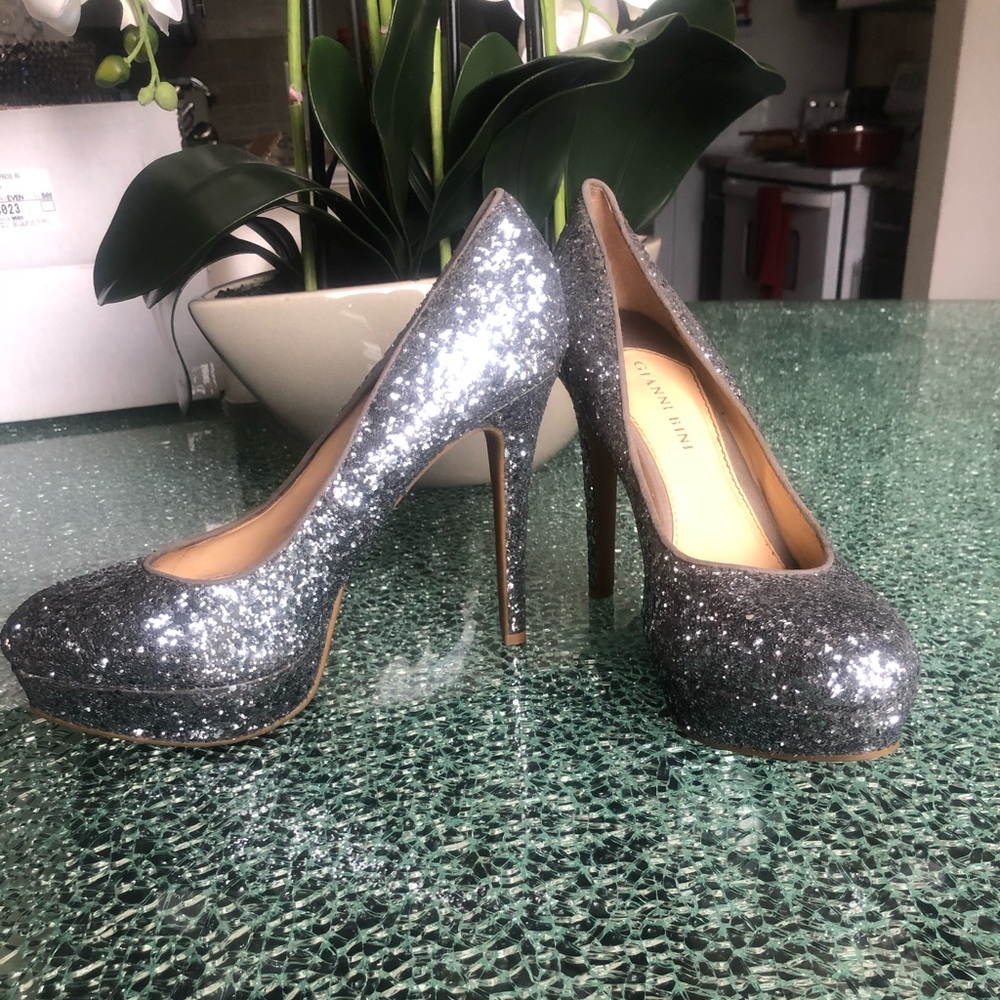 Crystal glitter heel